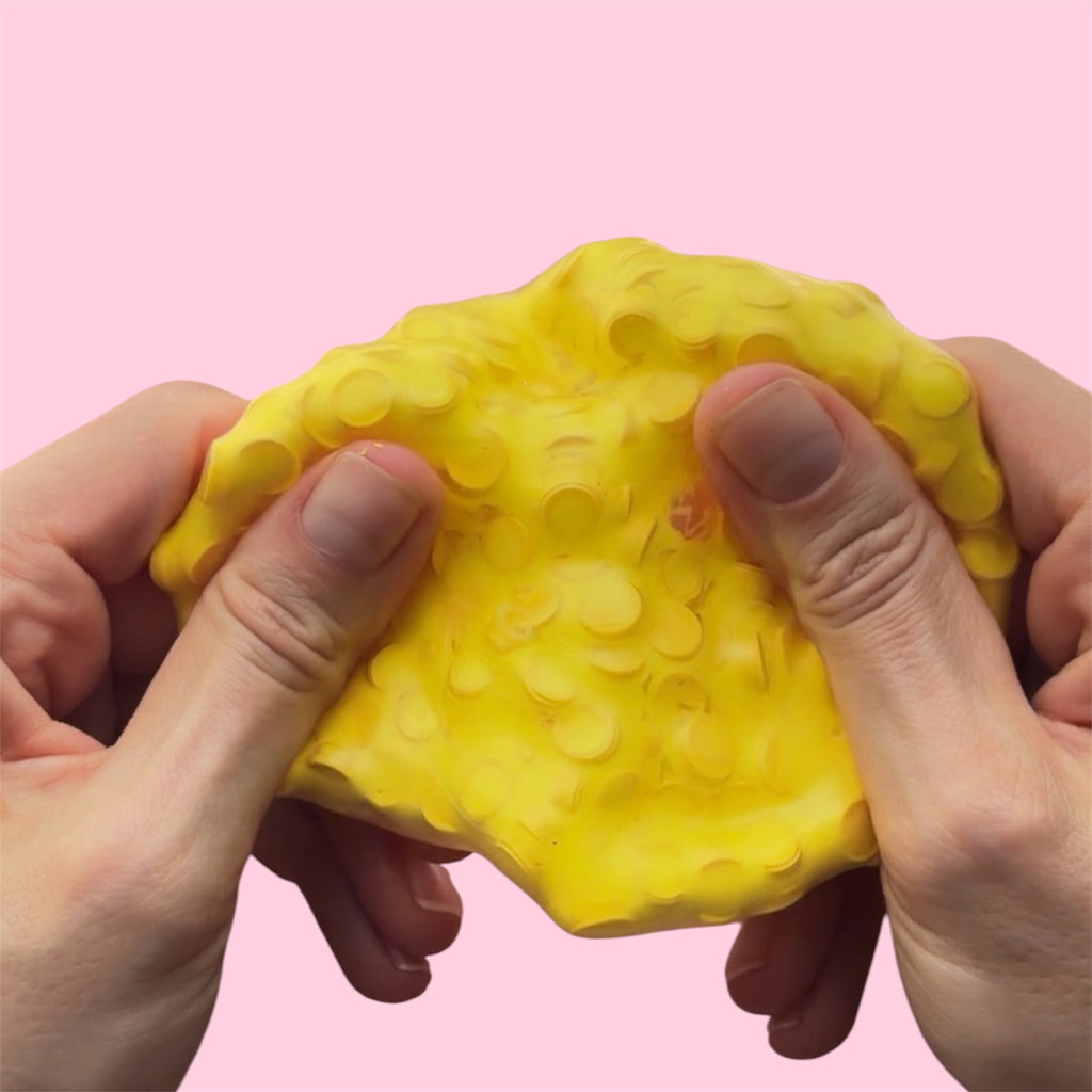 💛 Crunchy Cube Squishy ✨